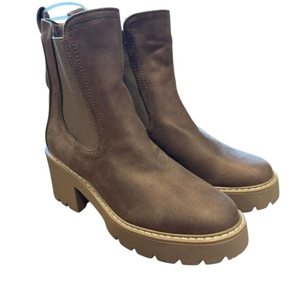 Revolve Dolce Vita Tobias Ankle Boots in Truffle NWOT - Picture 6 of 13